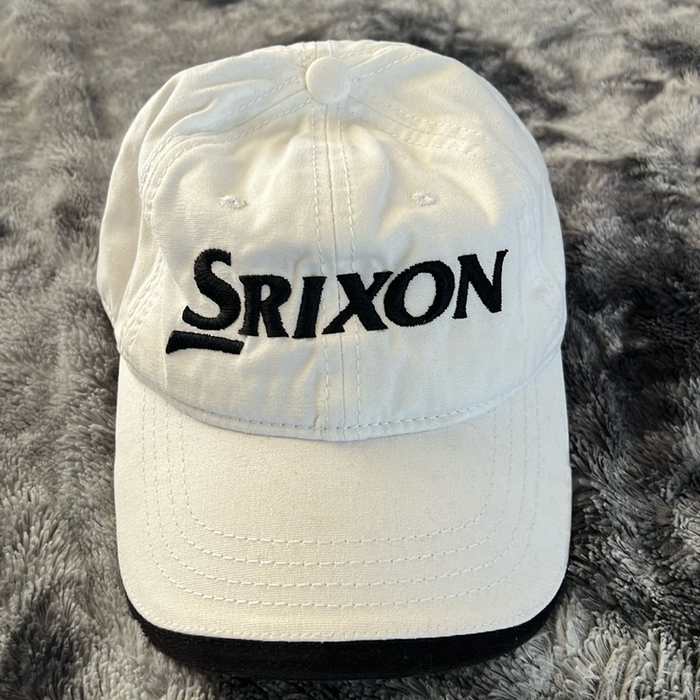 Srixon OSFA adjustable golf hat